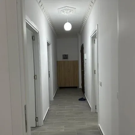 Relux Tirana Apartment *